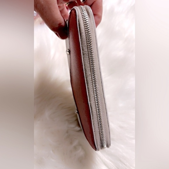 Fendi Pink Crayons Continental Monster Bag Bug Zip Around Wallet 8” x 4” - Picture 6 of 14